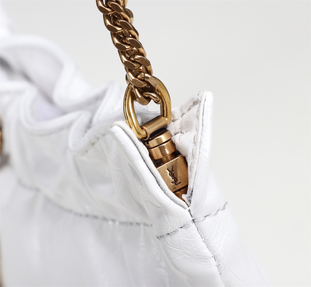 Handbags SAINT LAURENT 681632 size 24x14x4 cm - vstockx