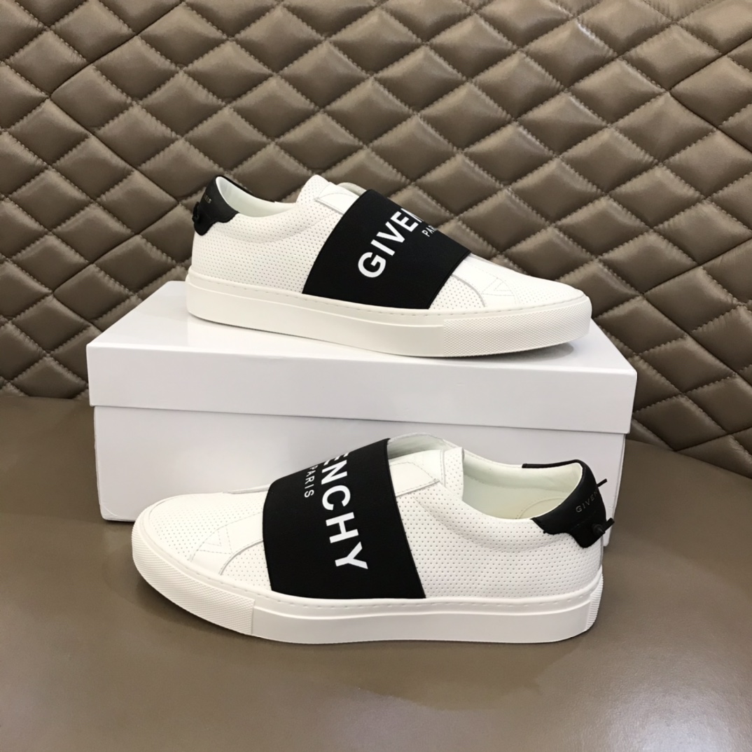 Givenchy Urban Street Logo-print Leather Sneakers 1 - vstockx