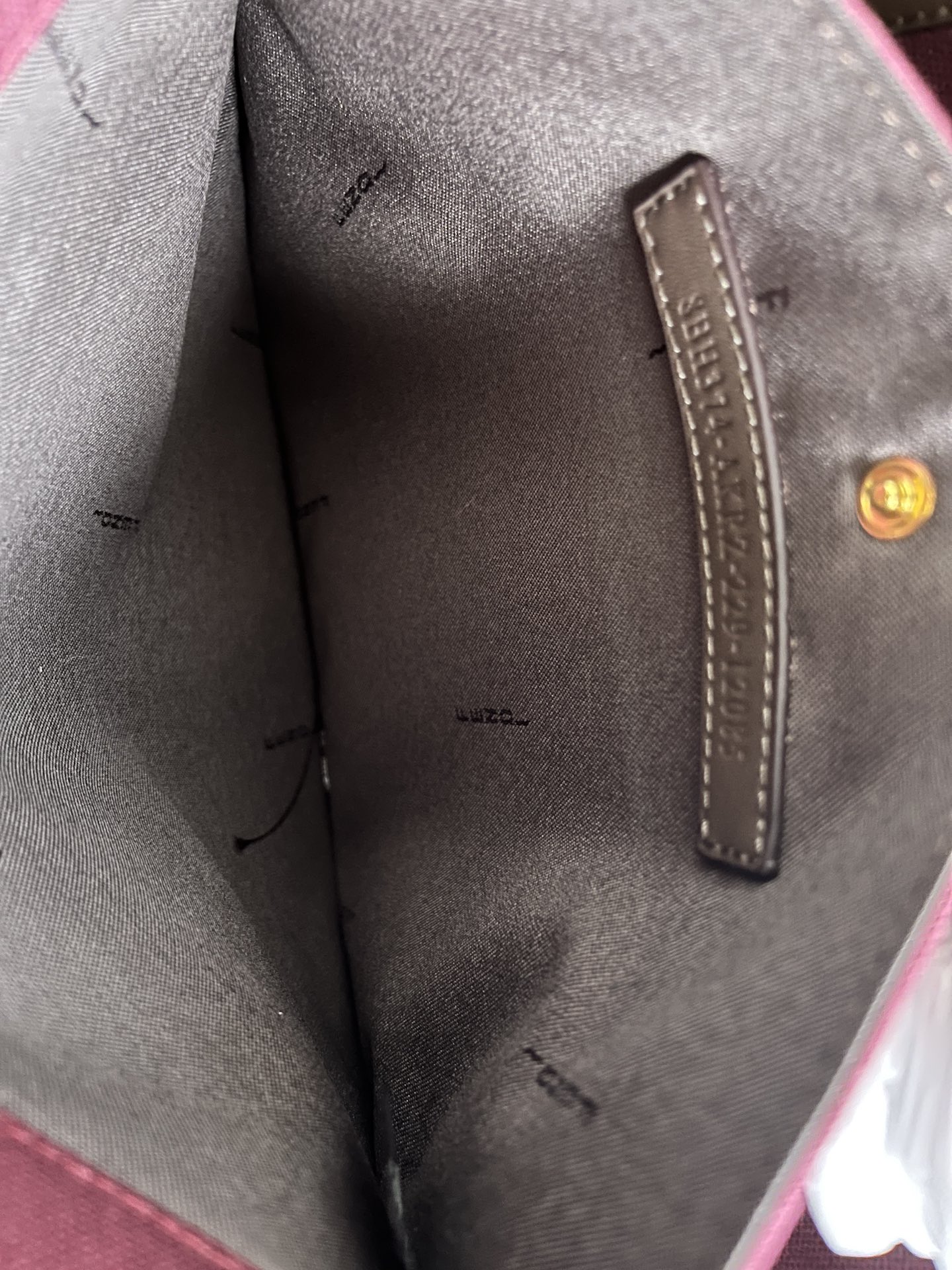 handbags FENDI 1819 size:40*12*29cm - vstockx