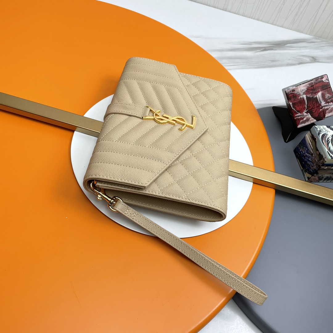 Handbags SAINT LAURENT 617662 size 21x16x3 cm - vstockx