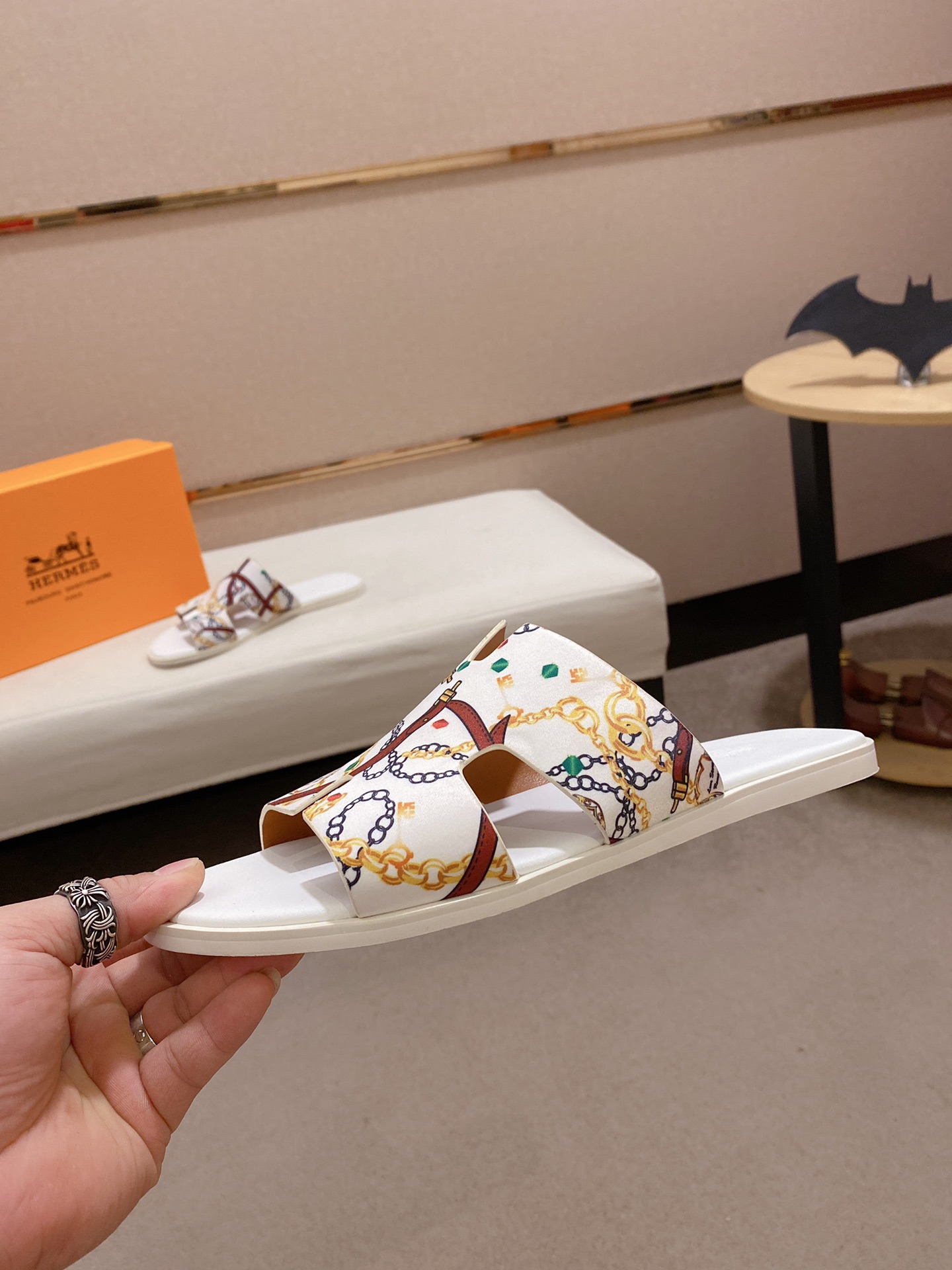 Hermes Sandals 1 - vstockx