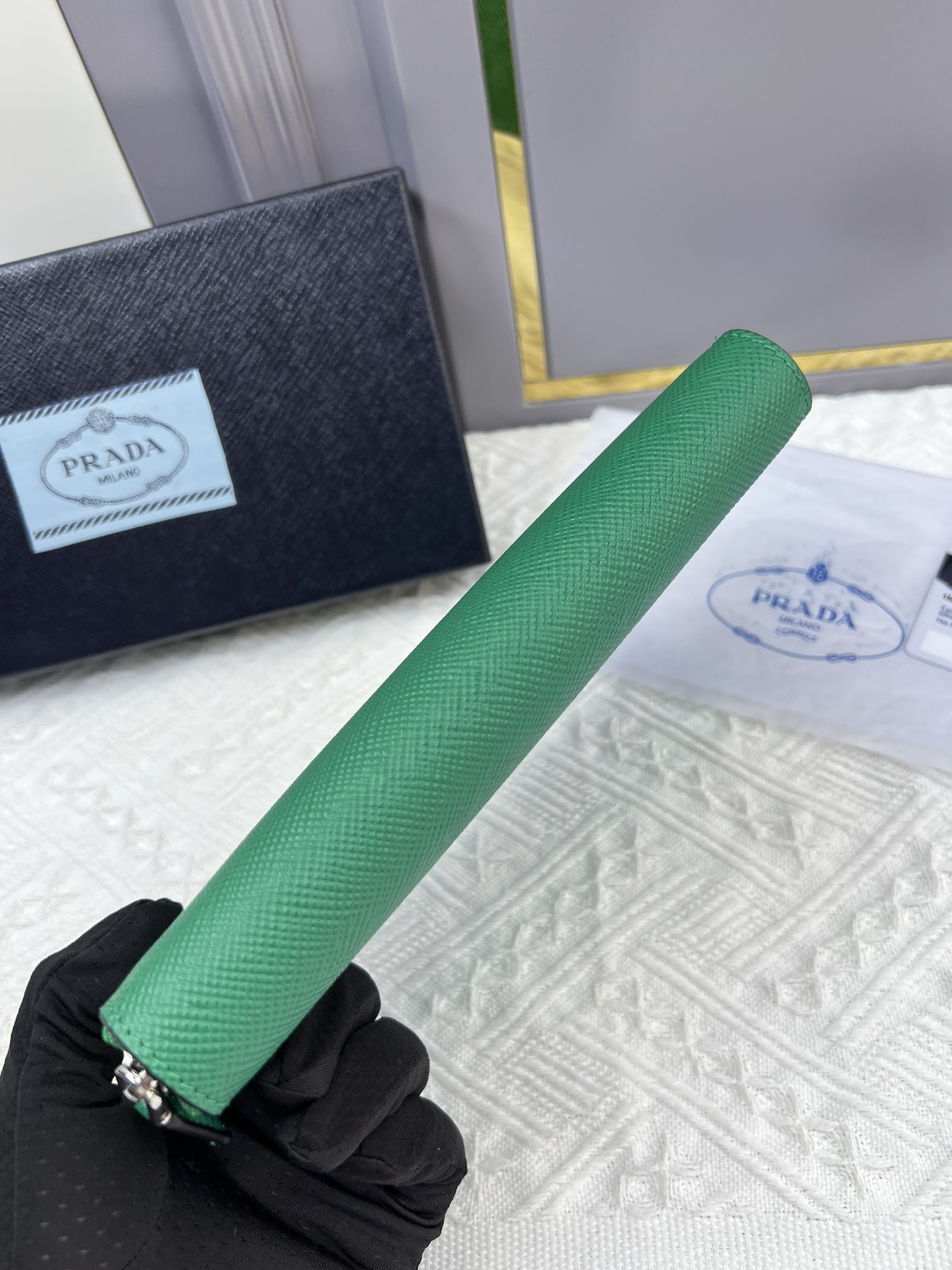 handbags prada 2ML317 20*10.3 - vstockx