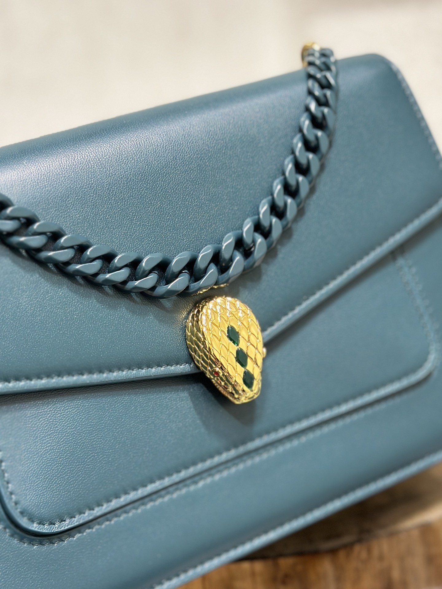 Handbags Bvlgari 290767 size:25*17*8 cm - vstockx