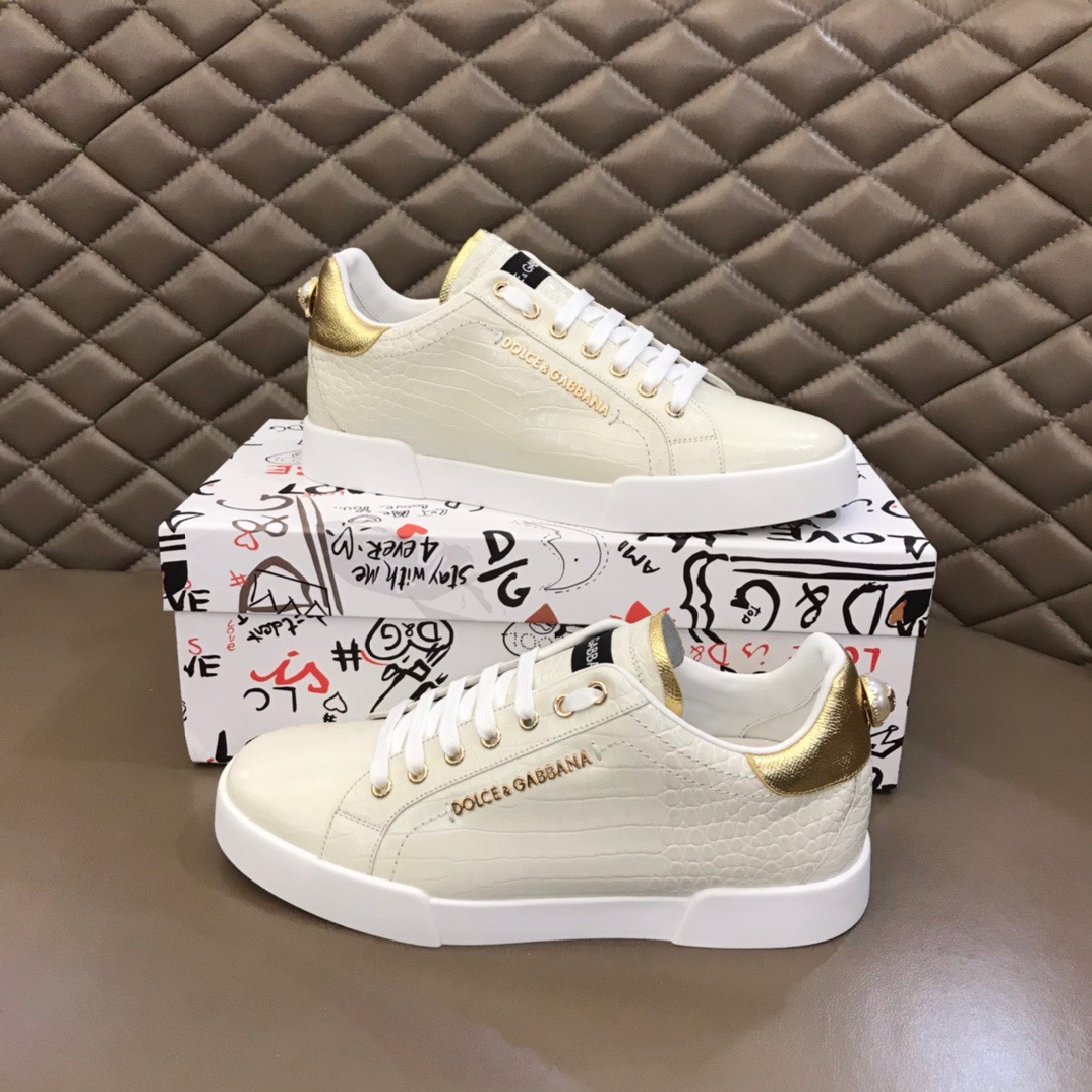Dolce & Gabbana Low Tops Sneakers 112 - vstockx