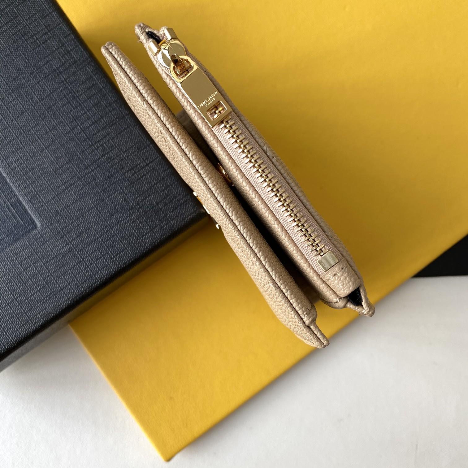 Handbags SAINT LAURENT 517045 size 10*8*2 cm - vstockx