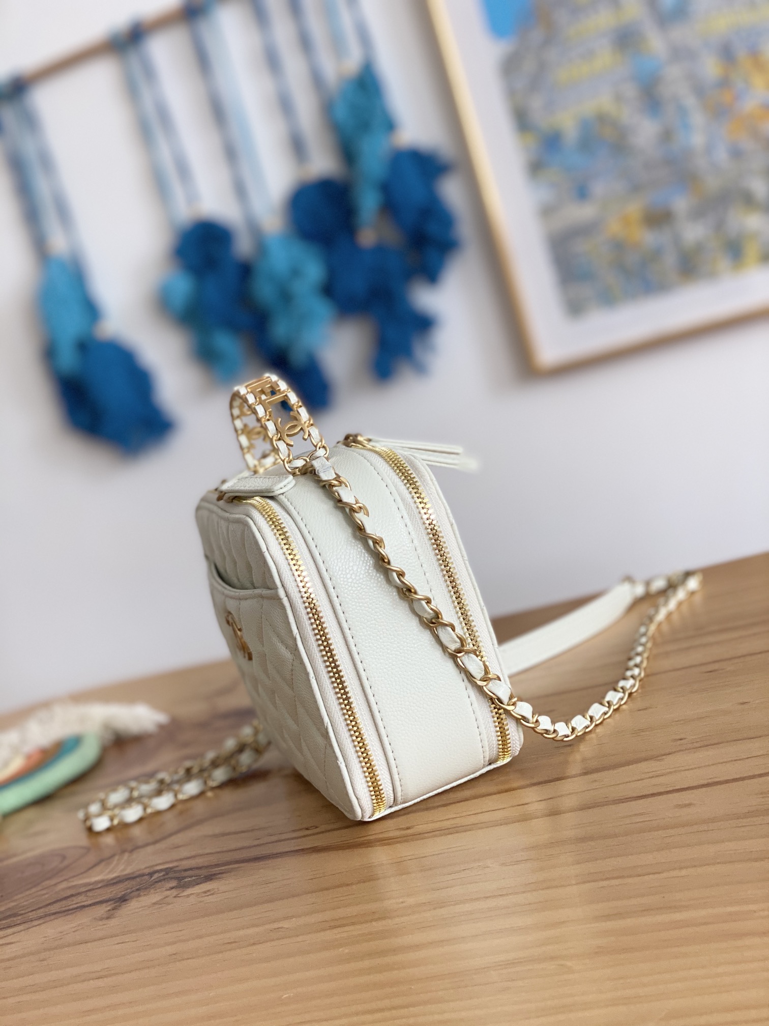 Handbag Chanel AP3222 size 19*13.5*7* cm - vstockx