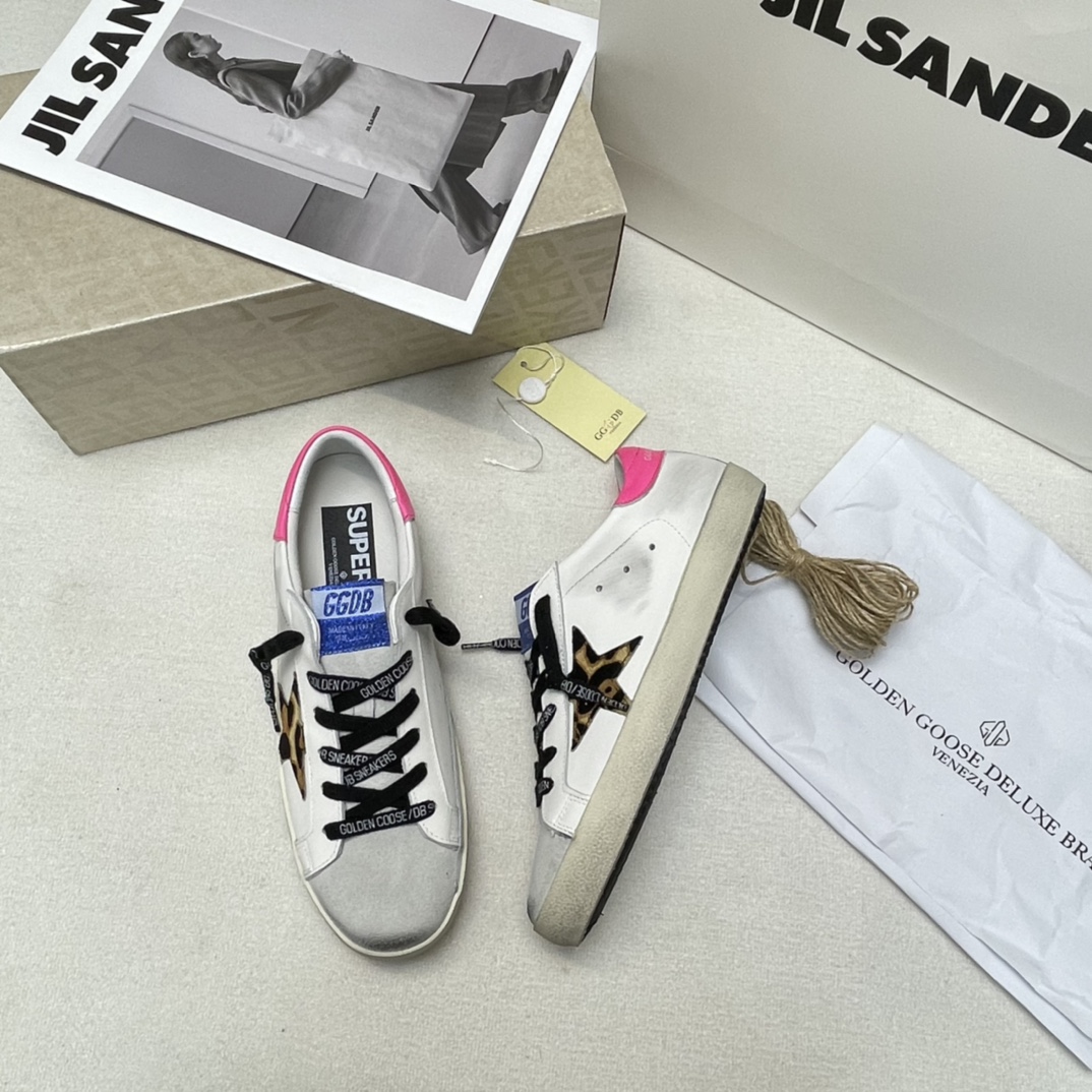 Golden Goose Superstar distressed-finish sneakers 22 - vstockx