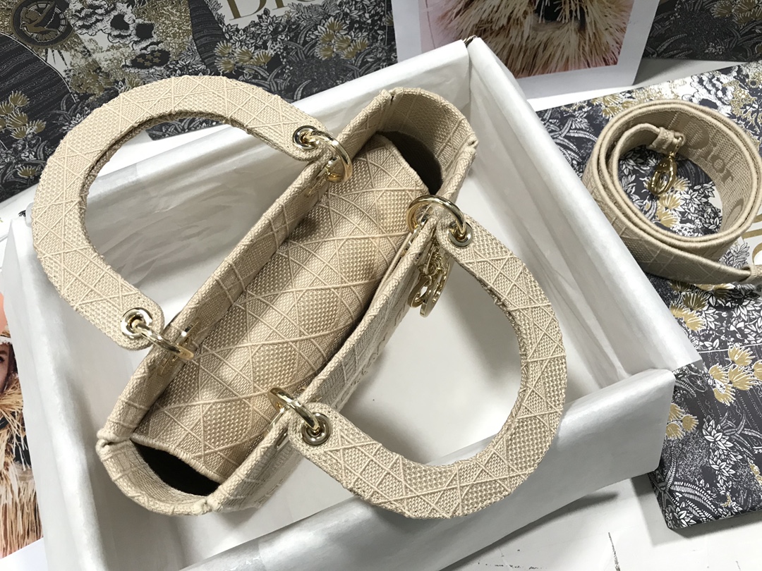 Handbag Dior M0565 size 24*20*11 cm - vstockx