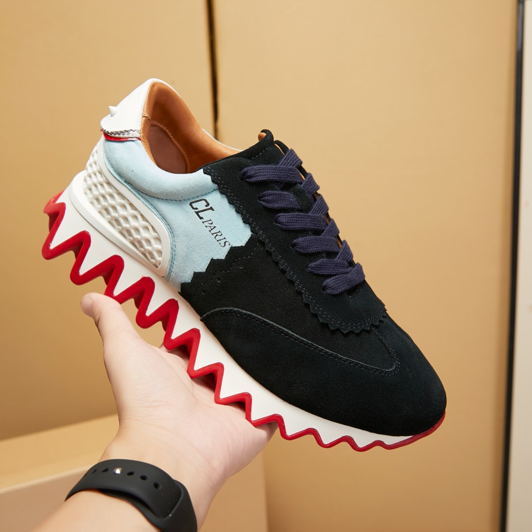 Christian Louboutin Loubishark Flat Sneakers 3 - vstockx