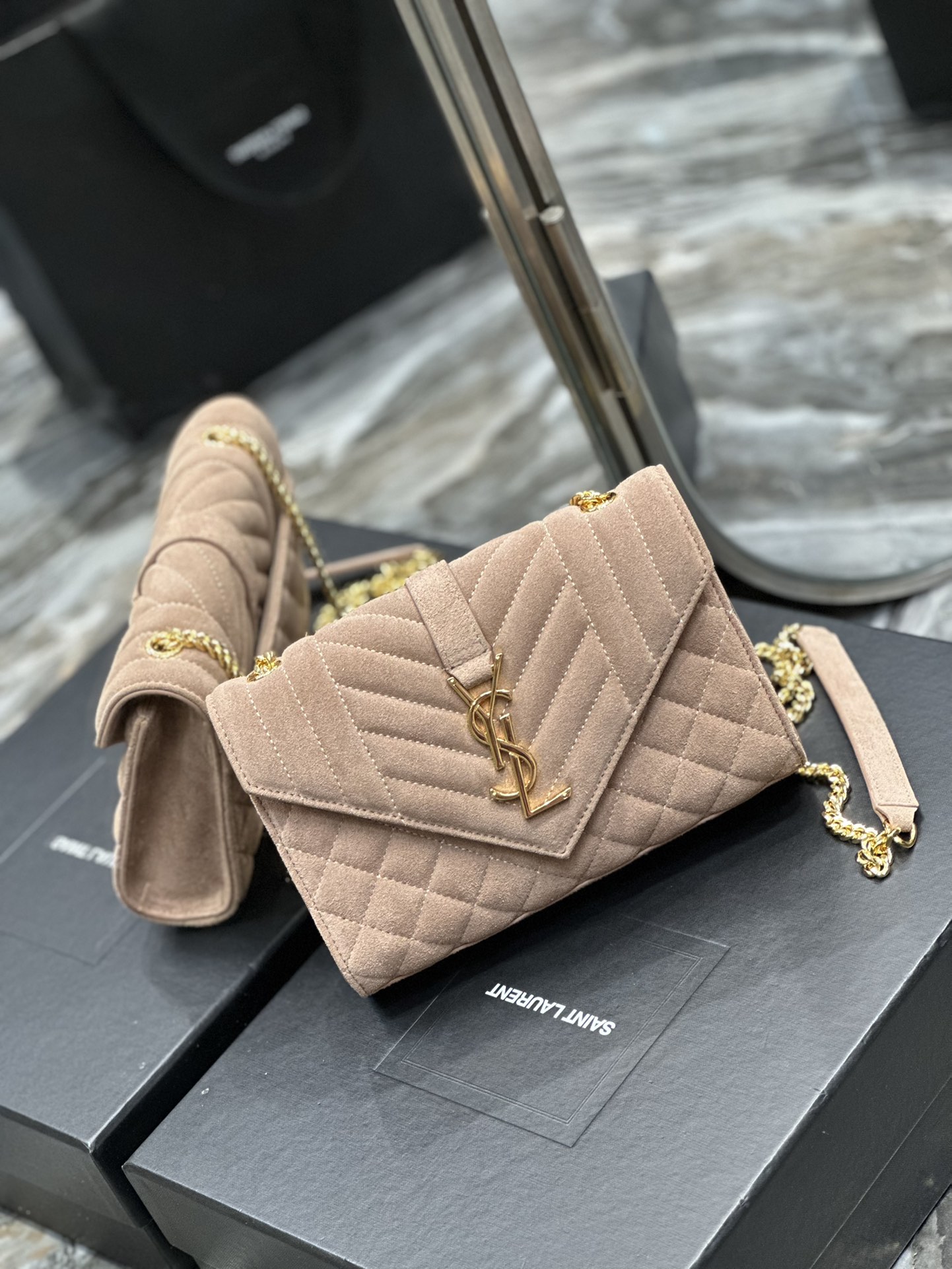 Handbags SAINT LAURENT 526286 size 21  13  6 cm - vstockx