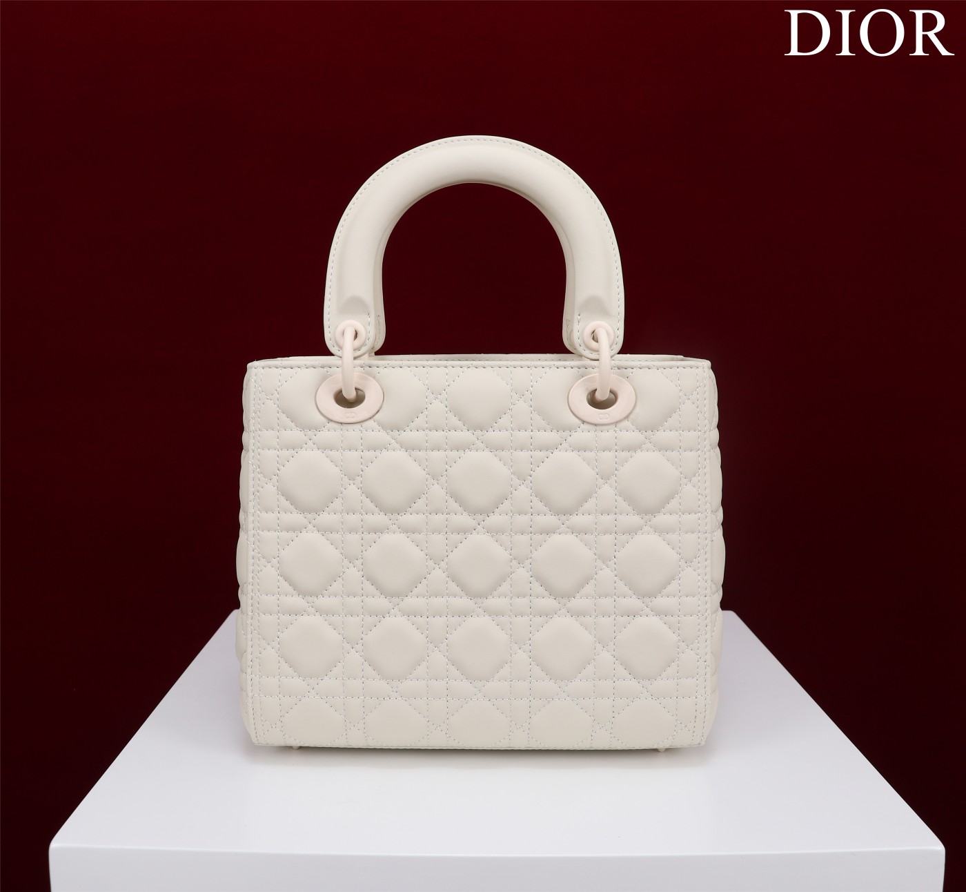 Handbag Dior M0565 size 32*24*12 cm - vstockx