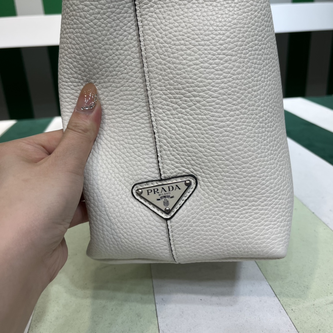 Handbags Prada 2VG109 size:35*14*39 cm - vstockx