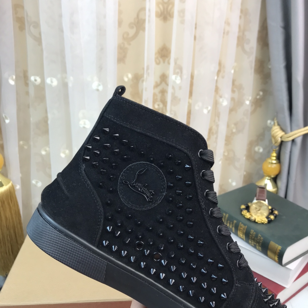 Christian Louboutin Louis Junior Spikes Orlato Flat Sneakers 2 - vstockx