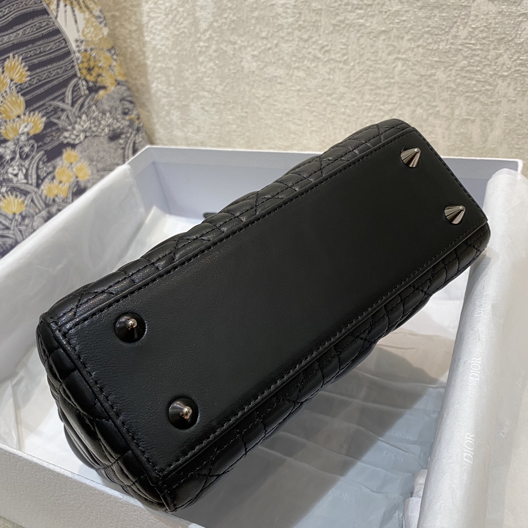 Handbags Lady Dior 6604 size  20 cm - vstockx