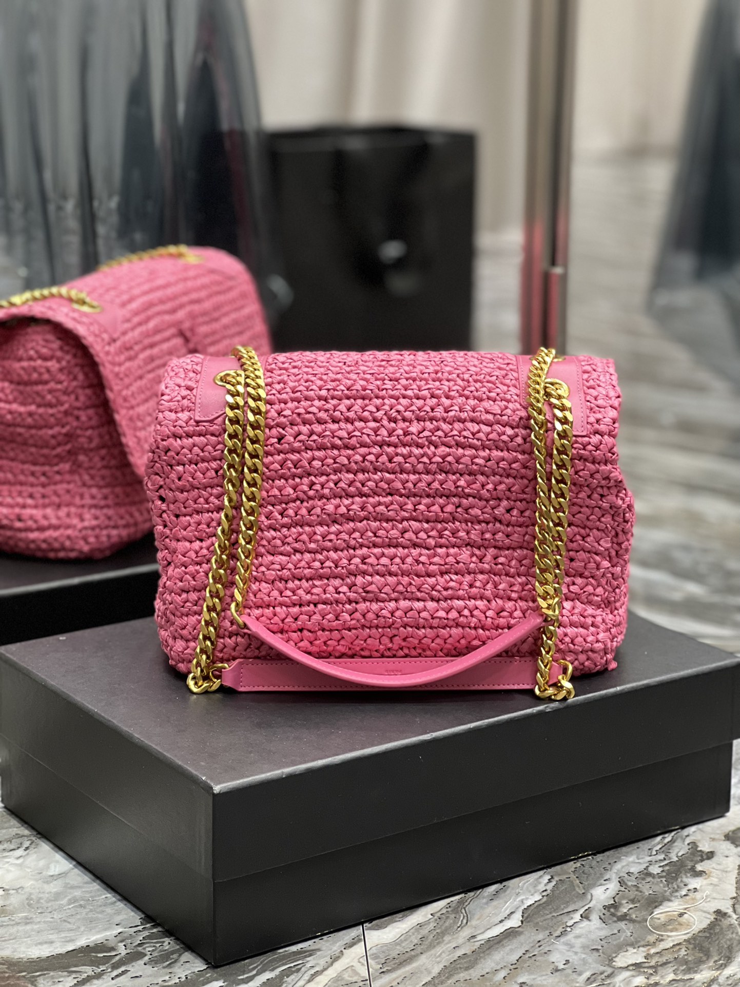 Handbags SAINT LAURENT 633158 size 28  20.5  8.5 cm - vstockx