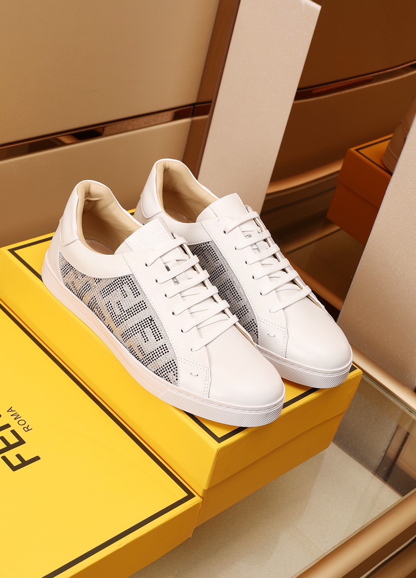 Fendi Low Top Sneakers 12 - vstockx