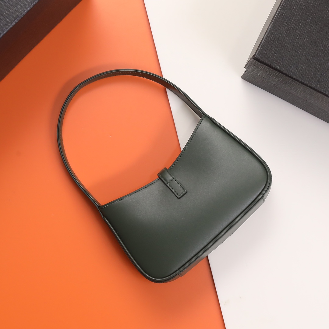 Handbags SAINT LAURENT 710318 size 19X11.5x4.5 cm - vstockx