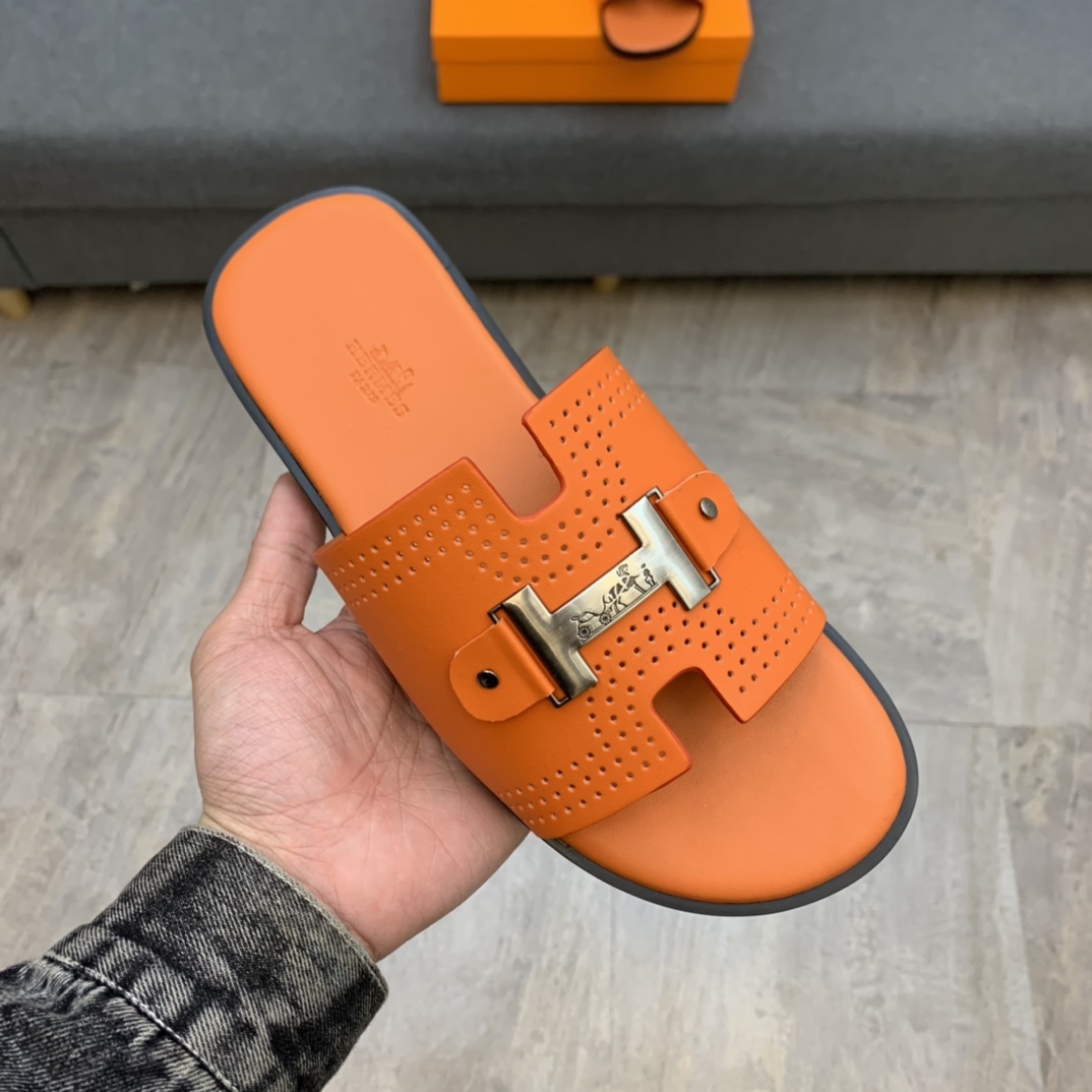 Hermes Sandals 34 - vstockx