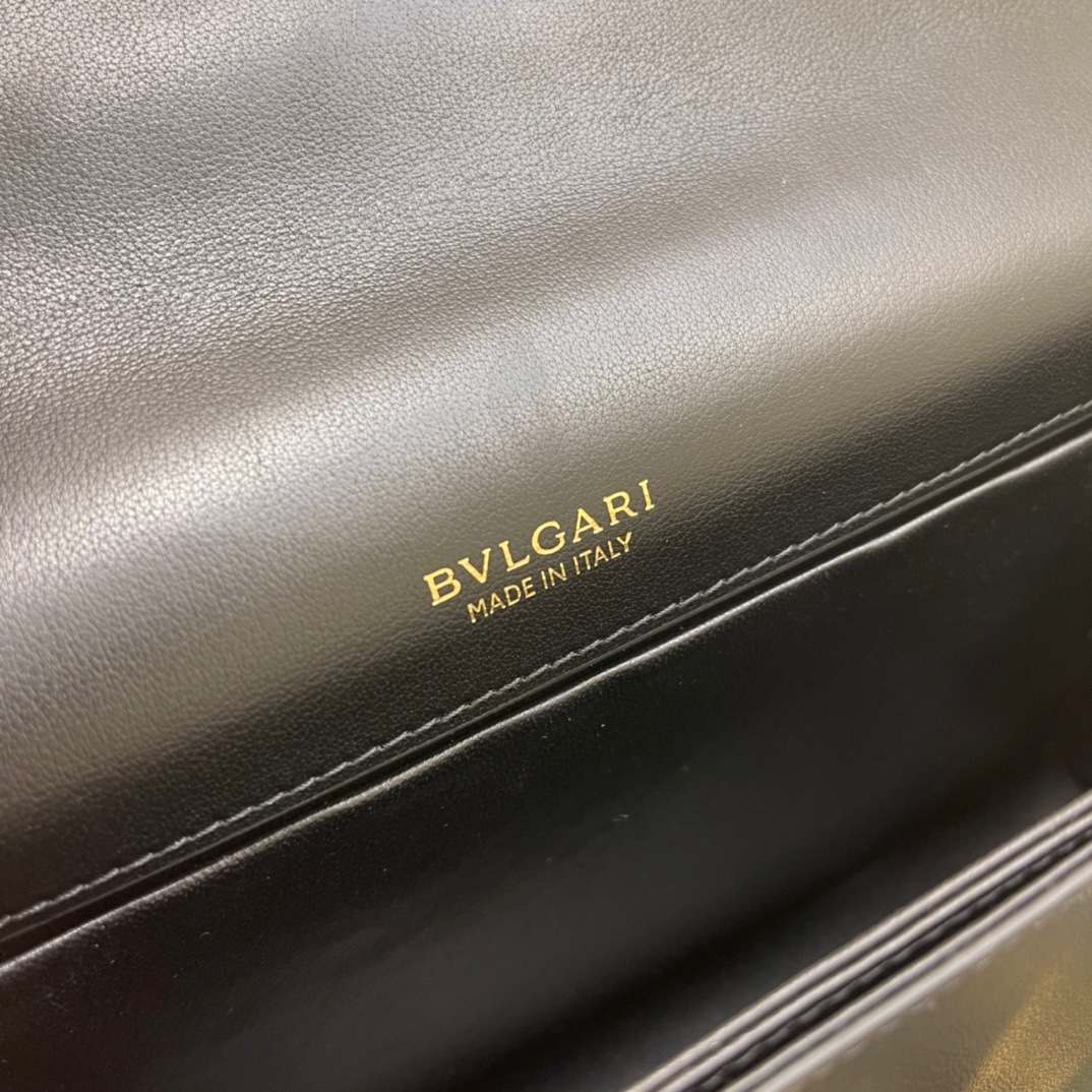 Handbags Bvlgari 292033 size:28*17*6 cm - vstockx