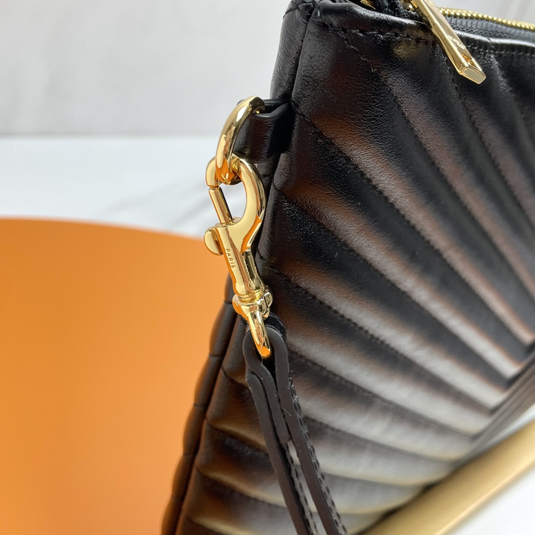 Handbags SAINT LAURENT 413444 size 30  21.5  2 cm - vstockx