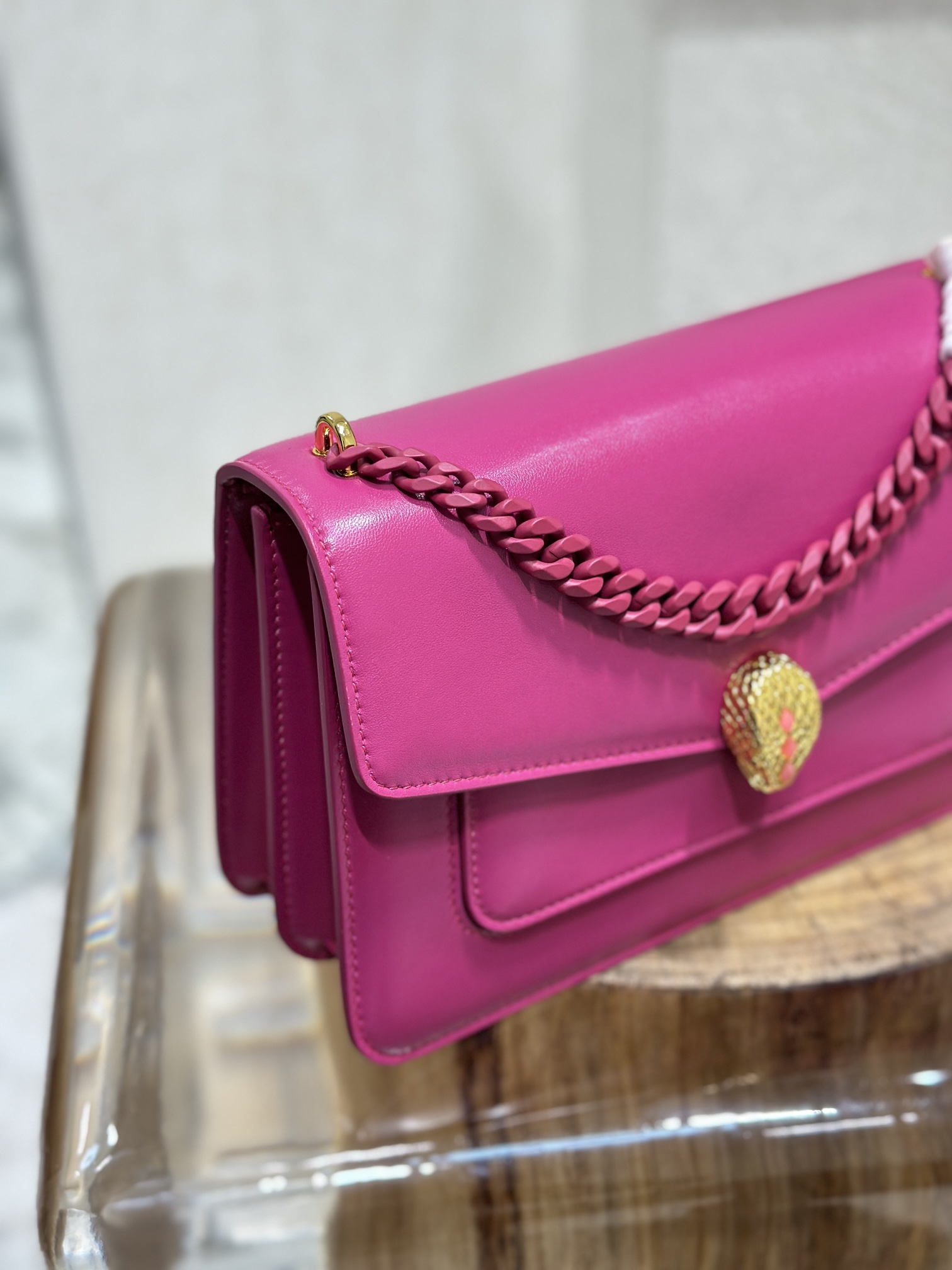 Handbags Bvlgari 290767 size:25*17*8 cm - vstockx