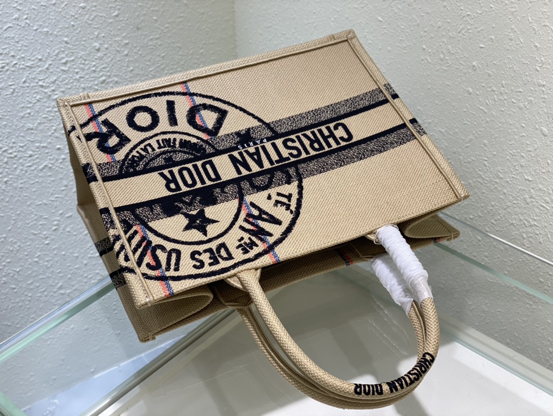 Handbags Dior 8001 size:36.5*28 cm - vstockx