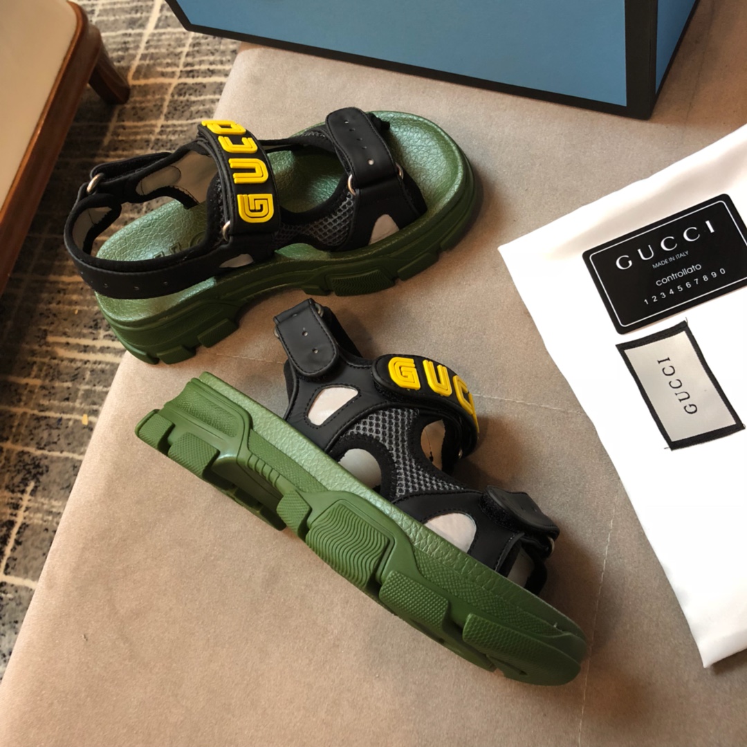 Gucci Leather espadrille with Double G WOMEN 1 - vstockx