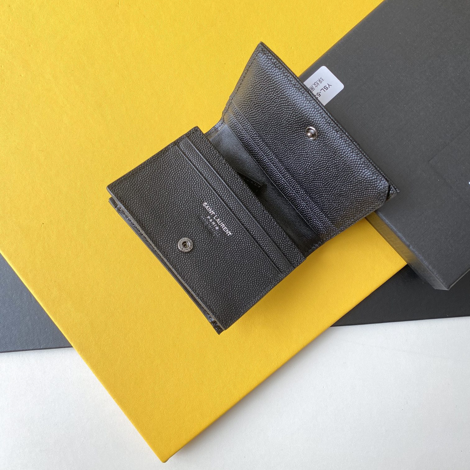 Handbags SAINT LAURENT 530841 size 11*8.5*3 cm - vstockx