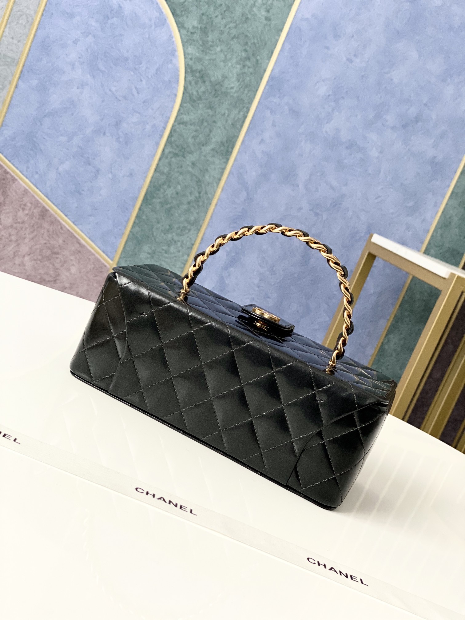 Handbag chanel 01919 size 22 10 8.5 cm - vstockx