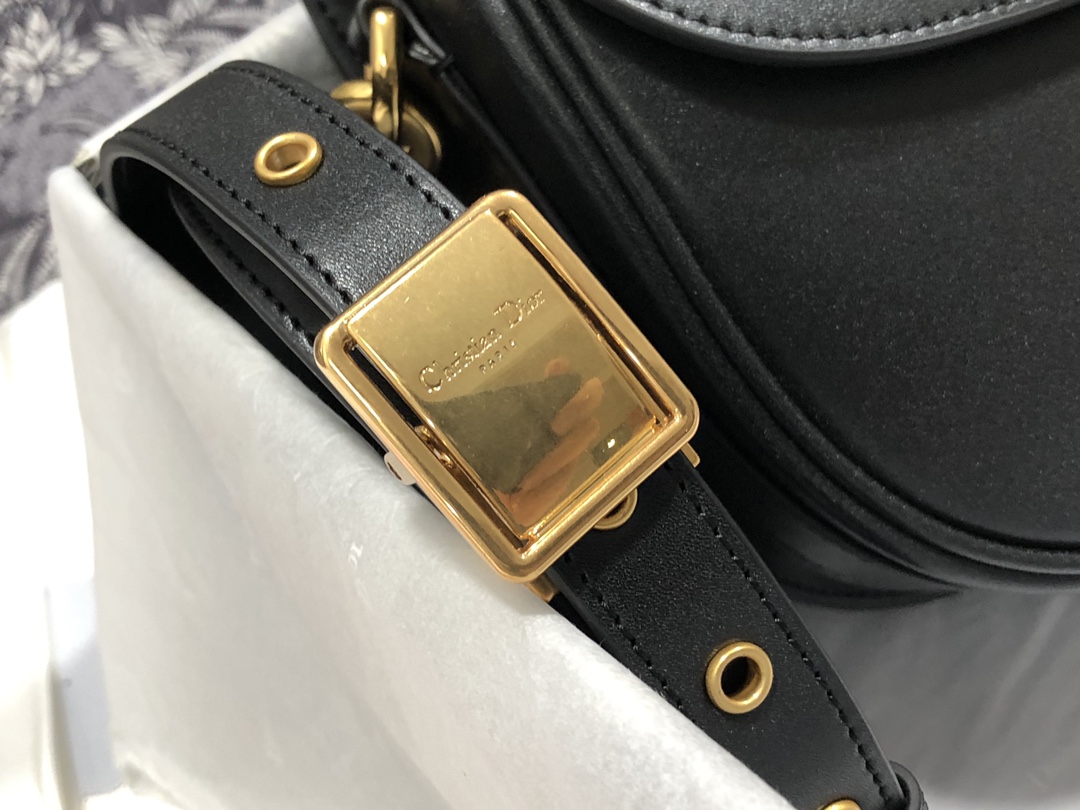 Handbag Dior M9319 size 22*17*6 cm - vstockx