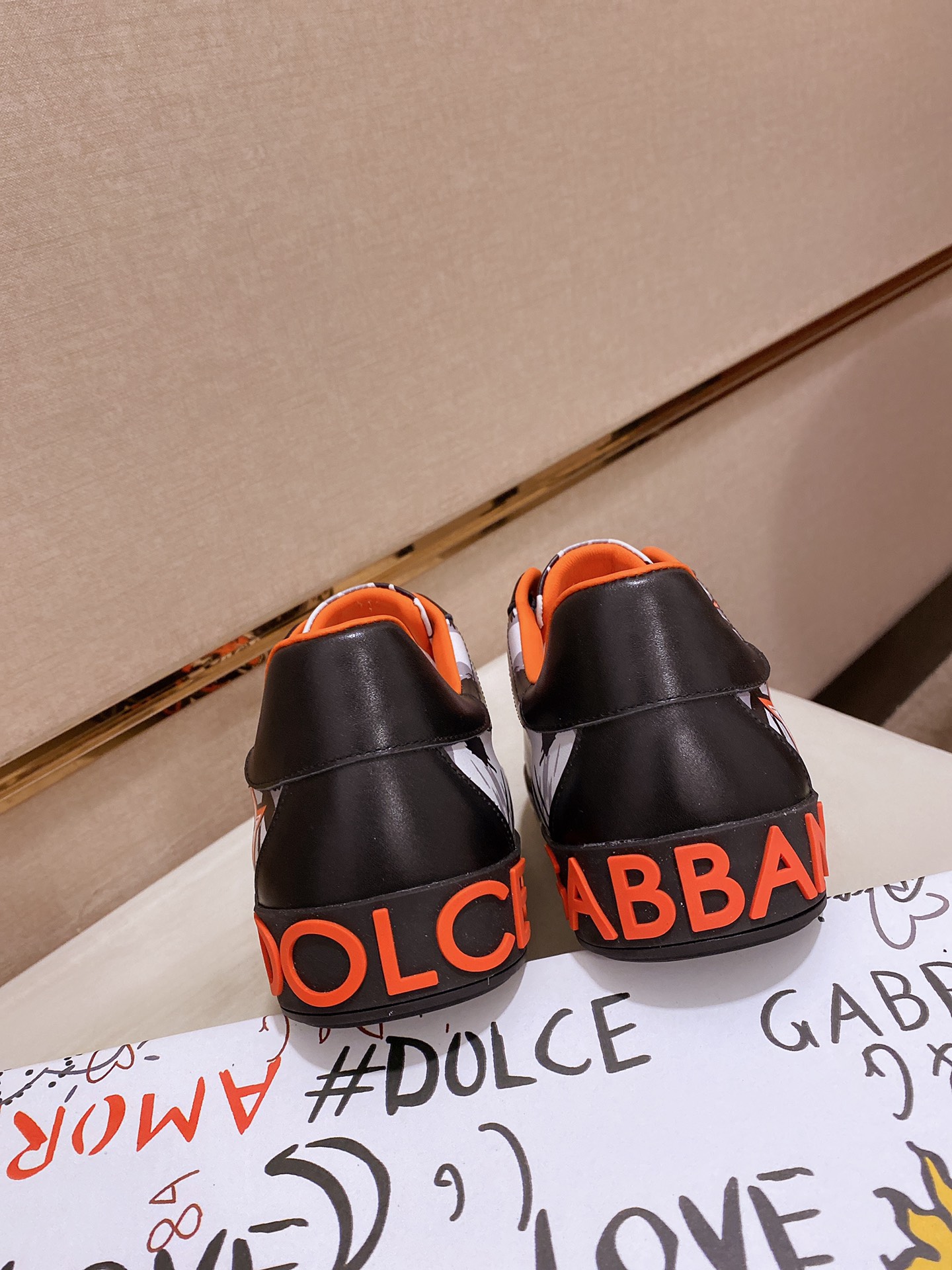 Dolce & Gabbana Low Tops Sneakers 132 - vstockx