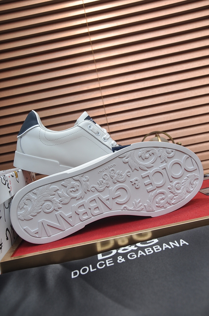 Dolce & Gabbana Low Tops Sneakers 10 - vstockx