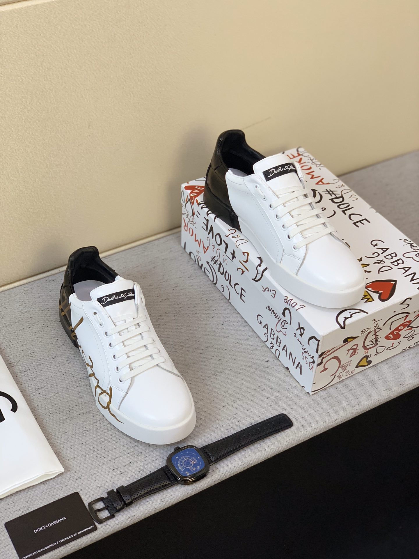 Dolce & Gabbana Low Tops Sneakers 43 - vstockx