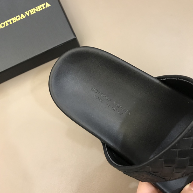 Bottega Veneta Slides 2 - vstockx