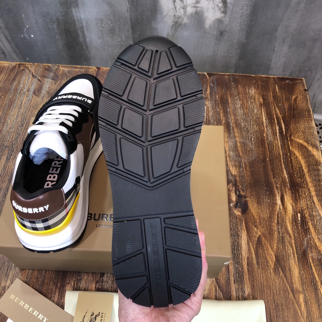 Burberry Regis Black Archive Beige Brown White - vstockx
