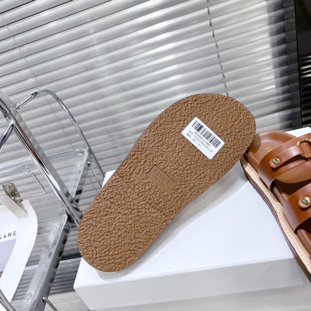 Celine Tippi in calfskin - vegetal tanning - vstockx