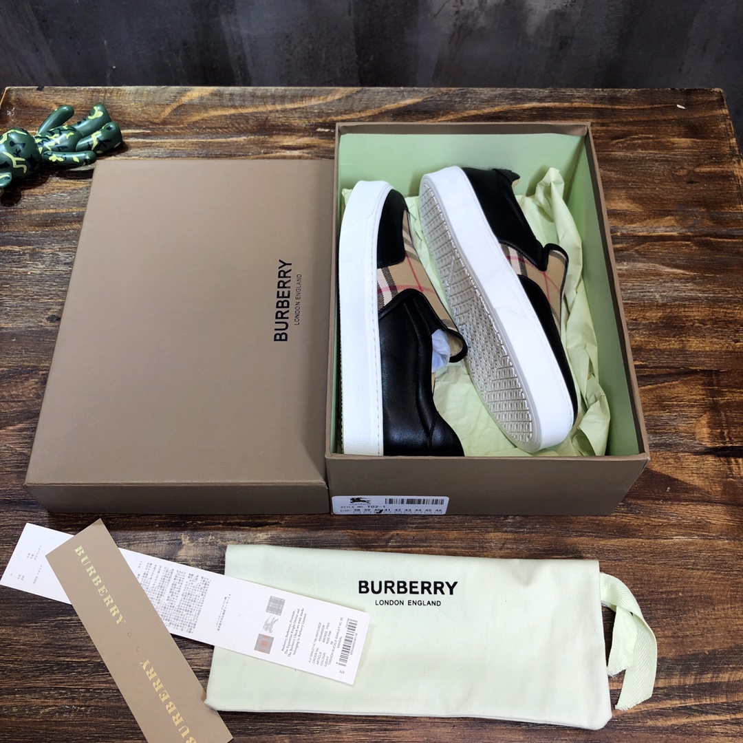 Burberry House Check Sneaker 3 - vstockx