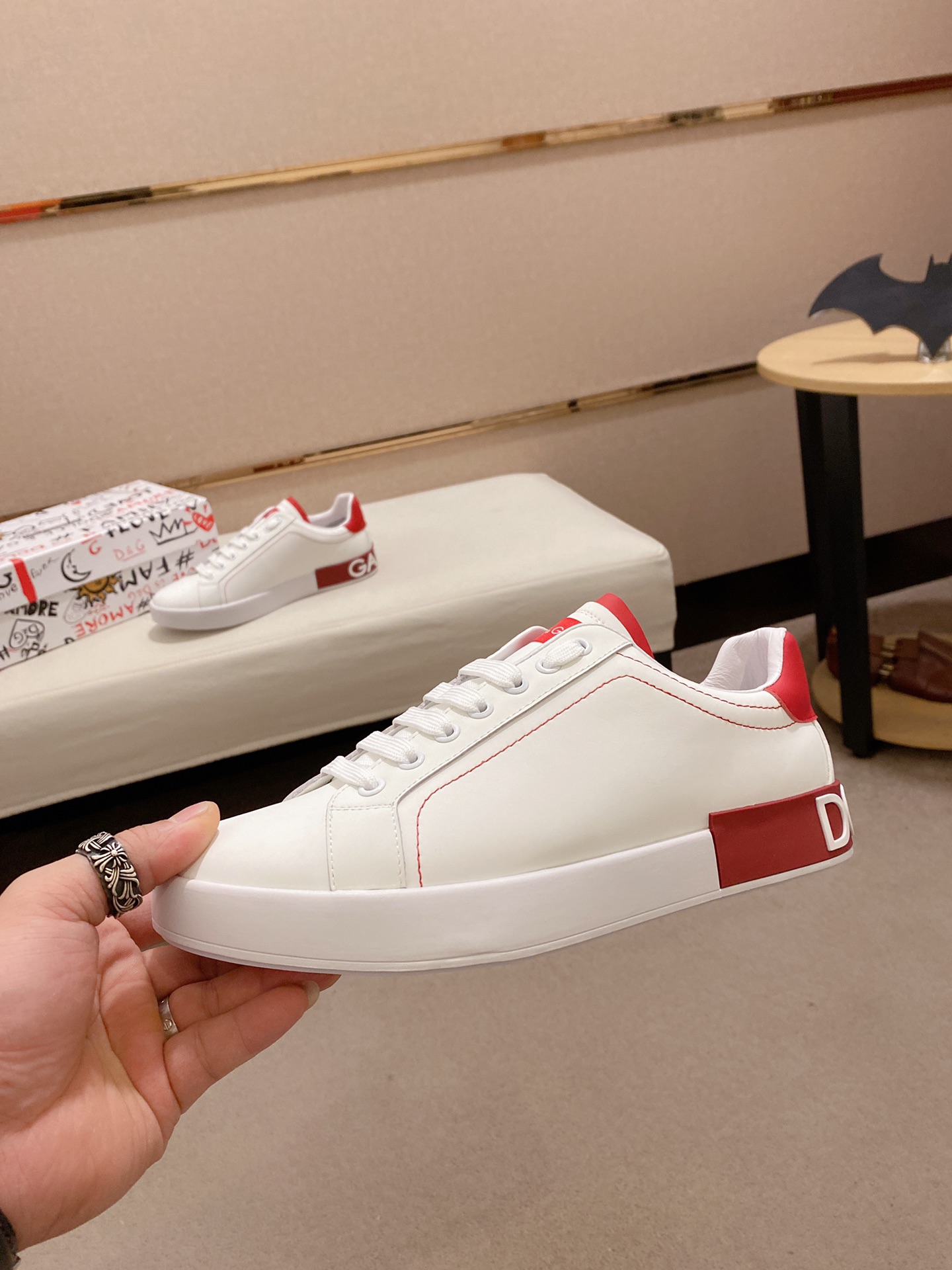 Dolce & Gabbana Low Tops Sneakers 106 - vstockx