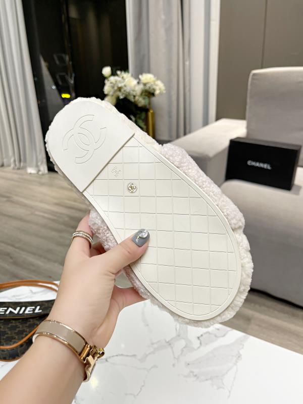 Chanel Slides 5 - vstockx