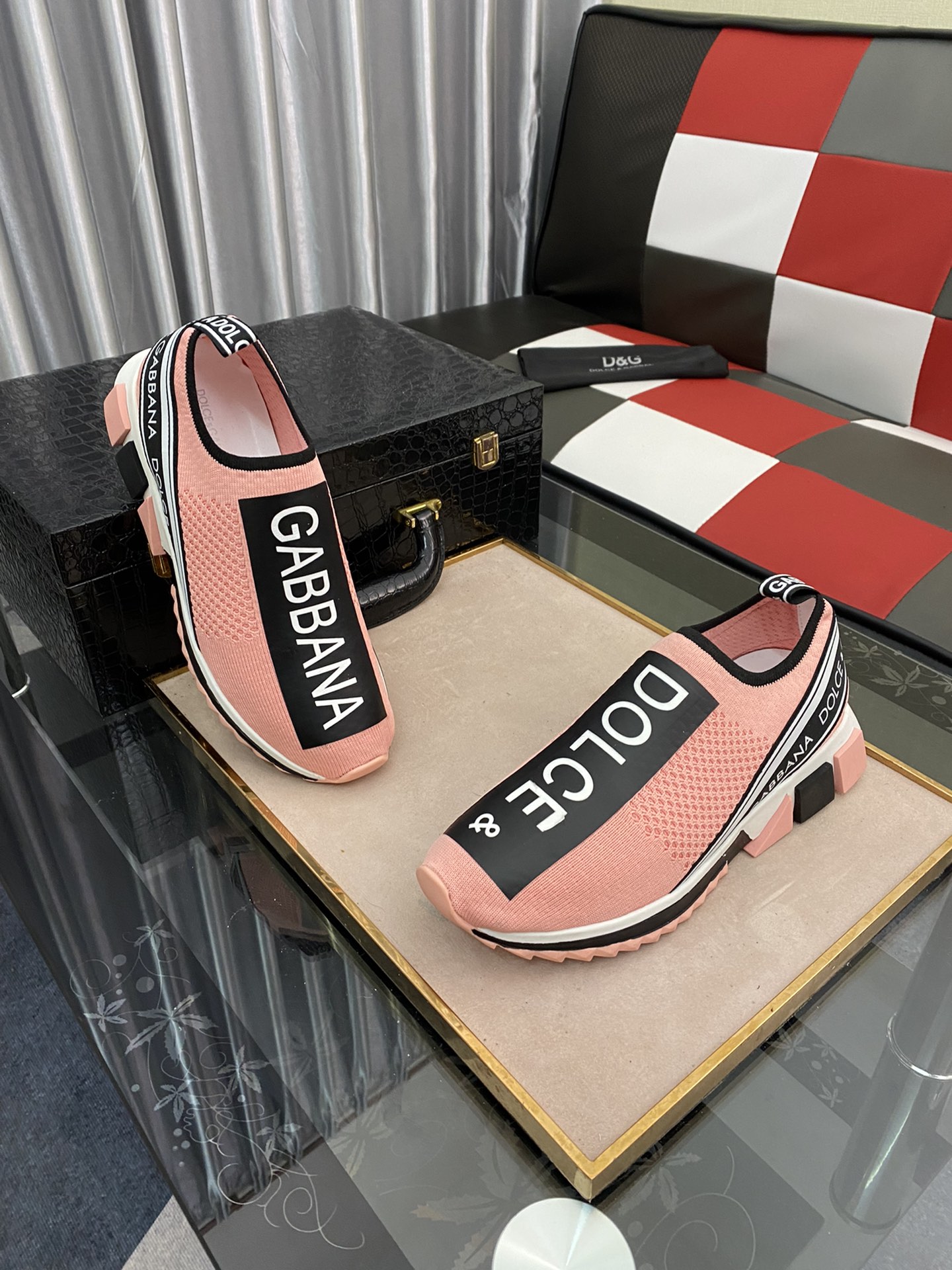 Dolce & Gabbana Sorrento 28 - vstockx