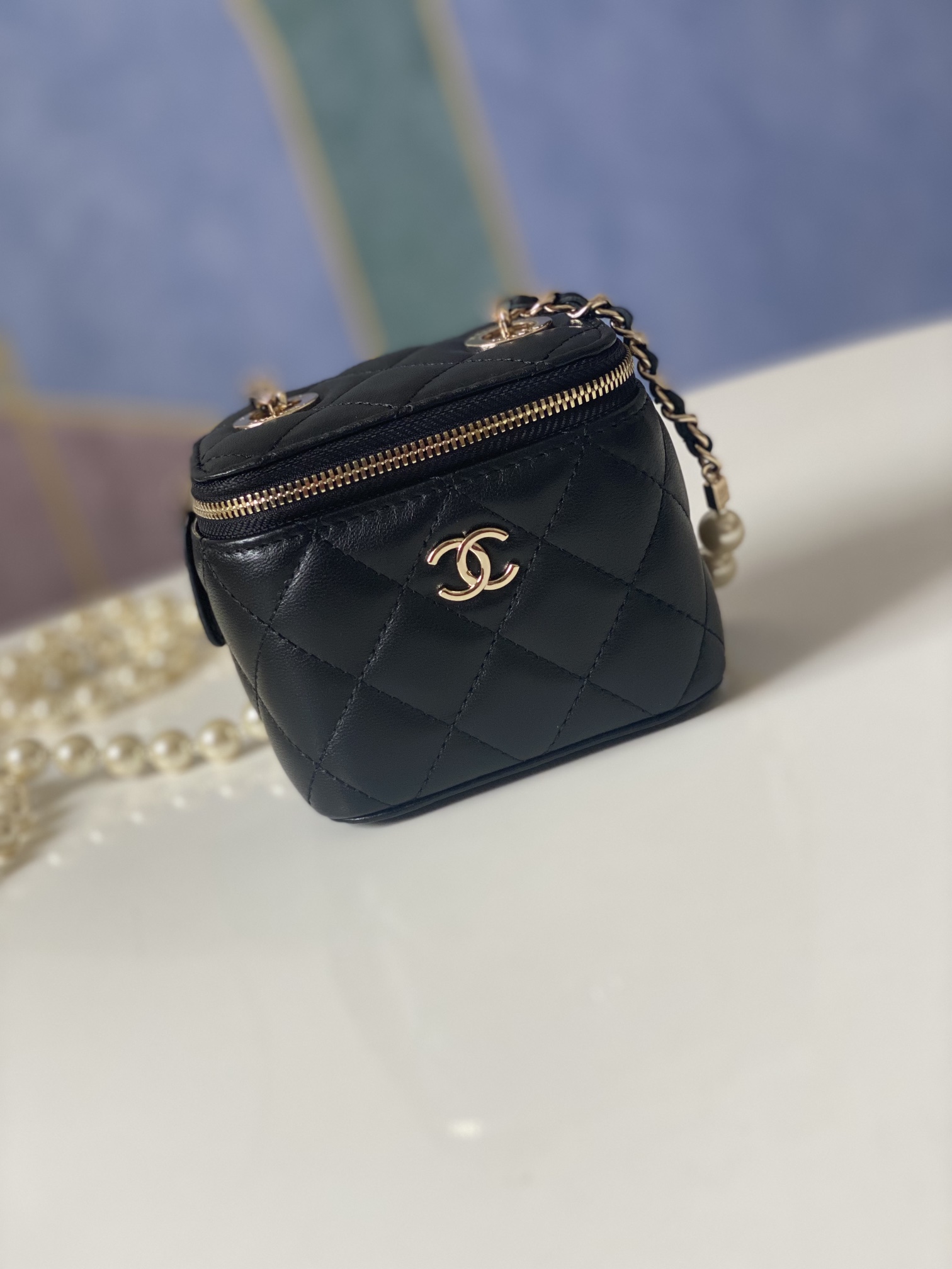 Handbag Chanel 81182 size .** - vstockx