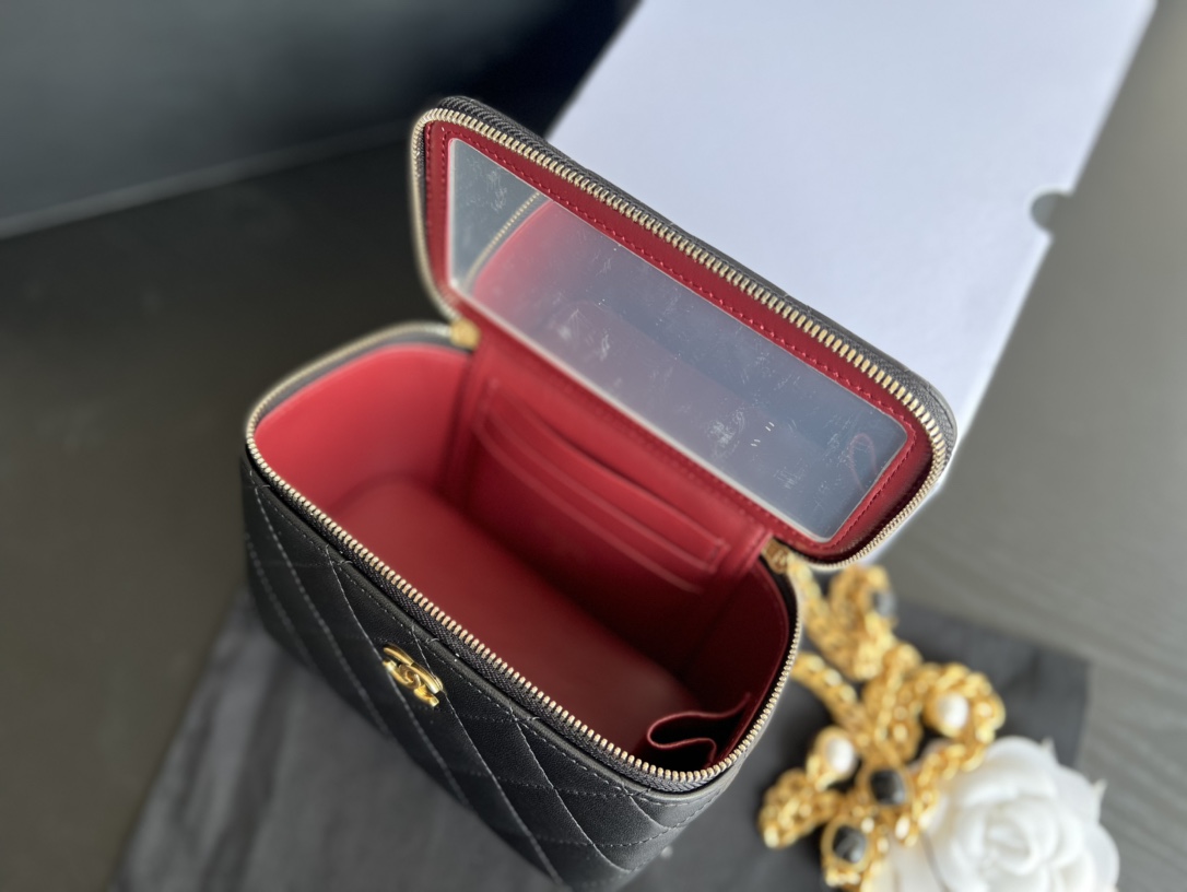 Handbag Chanel AP2937 size 8.5cmx11cmx7 cm - vstockx