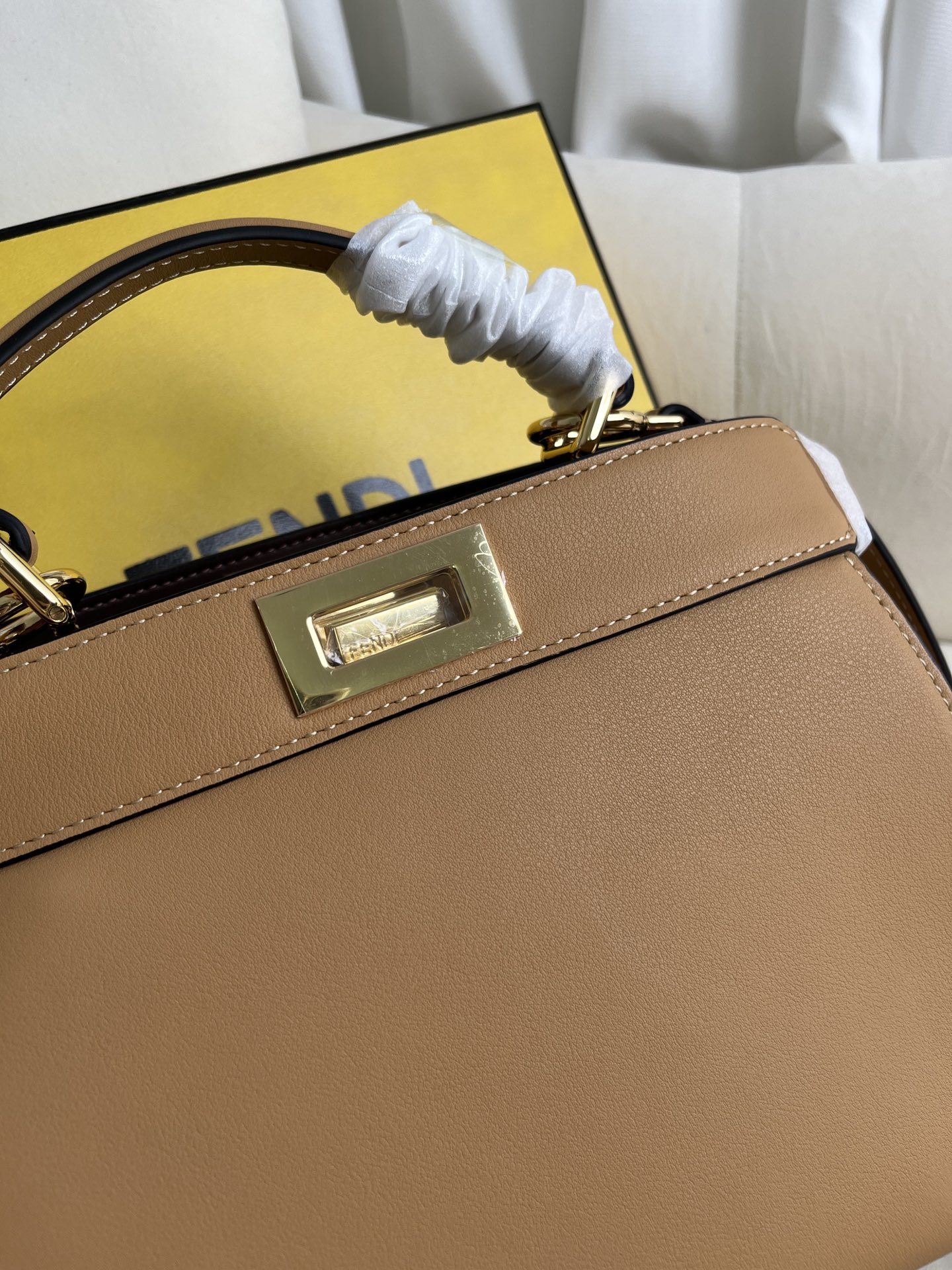 handbags FENDI 0229 size:27*21*11cm - vstockx