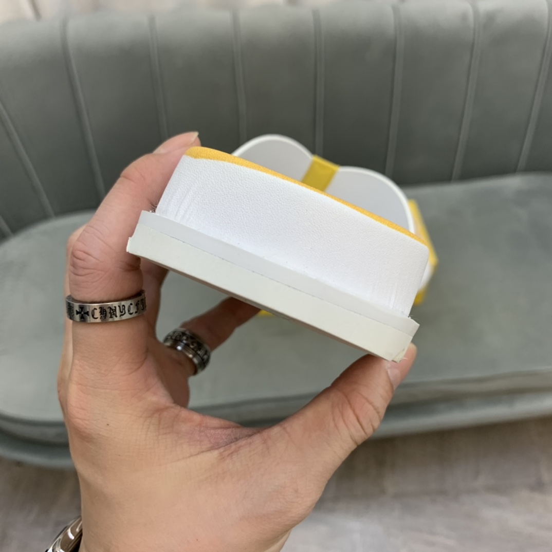 Fendi Slides 17 - vstockx