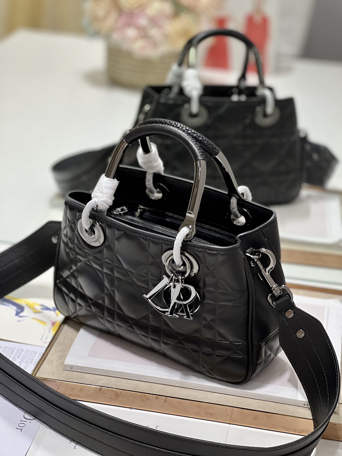 Handbag Dior 1202 size 28  28  9.5 cm - vstockx