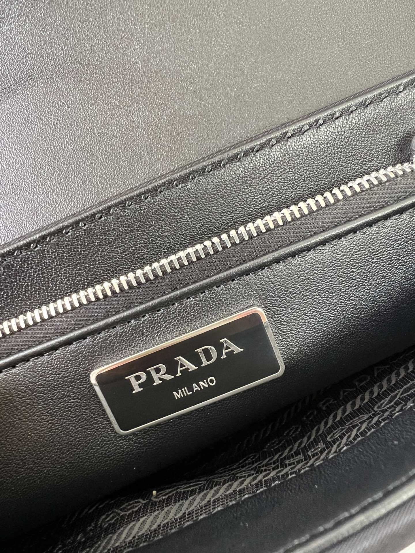 handbags prada 1BD295 23*12.5*5.5 - vstockx