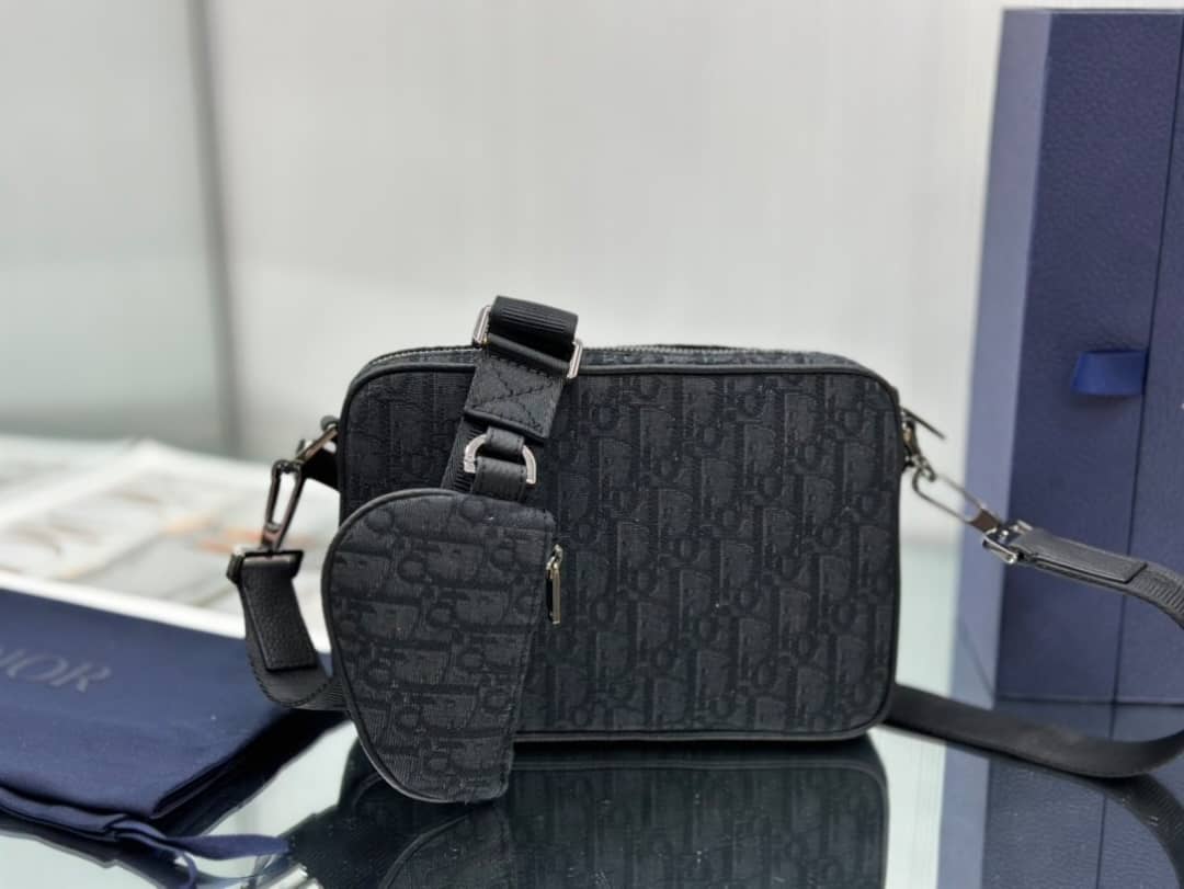 Handbag Dior 1ADPO276 size 18*25*5 cm - vstockx