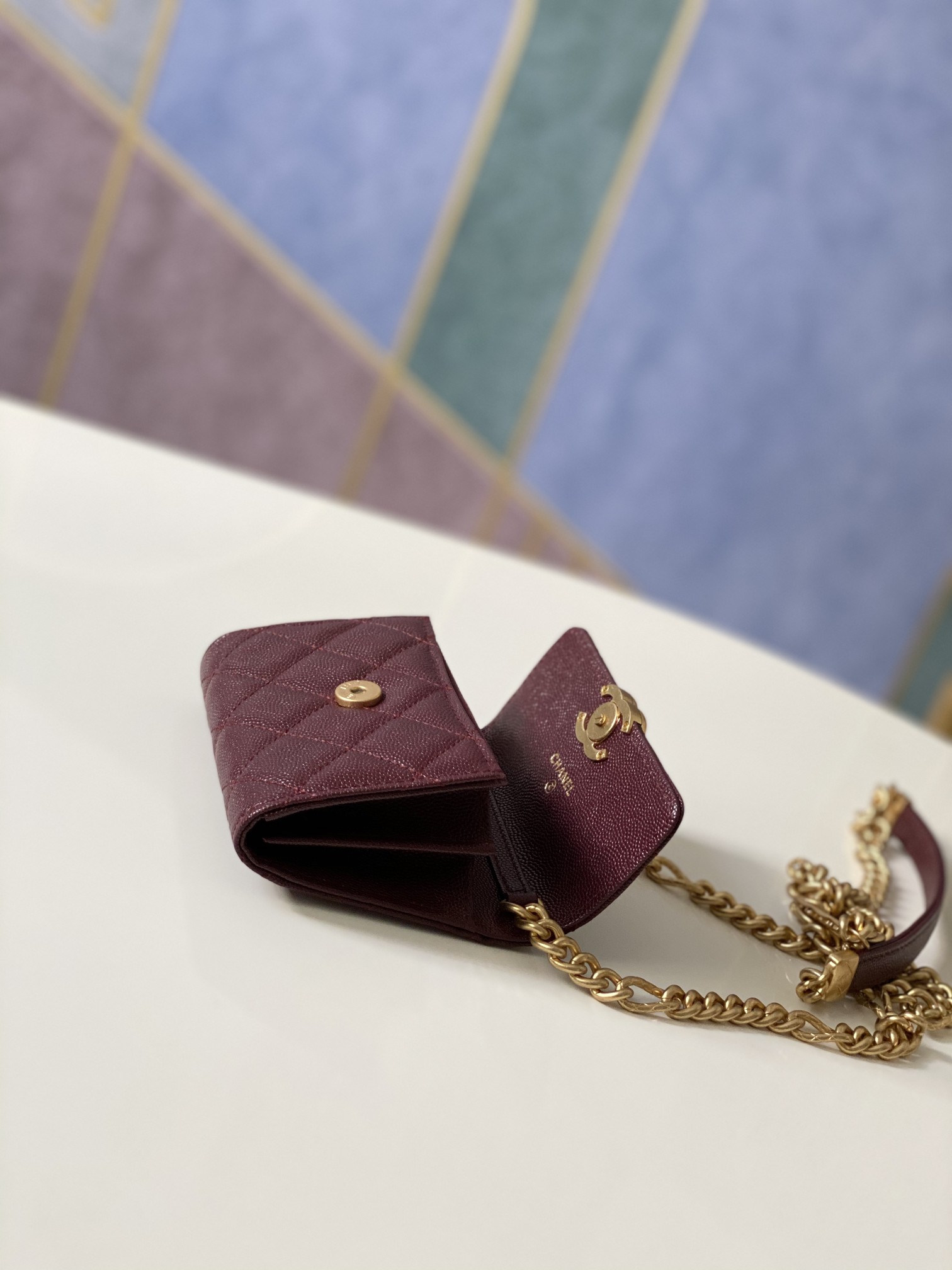 Handbag Chanel 81156 size 12 9 2.5 cm - vstockx