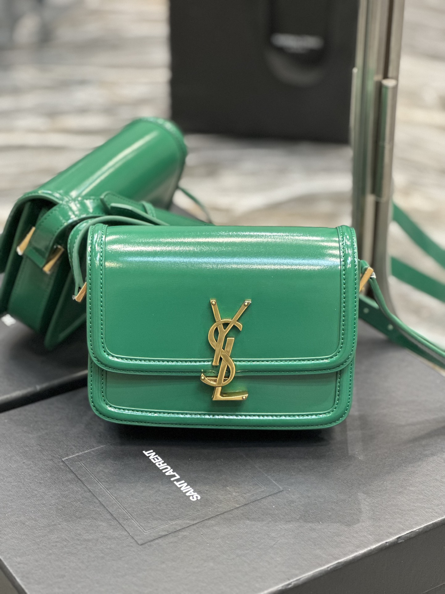 Handbags SAINT LAURENT 634306 size 19  13  5 cm - vstockx
