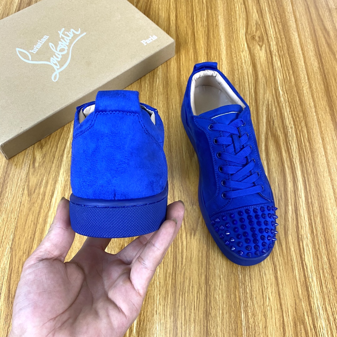 Christian Louboutin Louis Junior Spikes Orlato Flat Sneakers 9 - vstockx